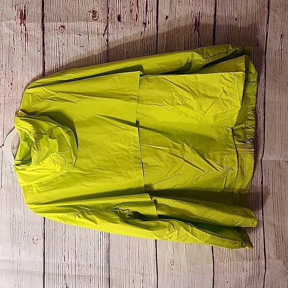 Nike jacket - Picture 3 of 4